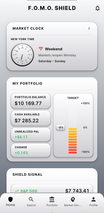 The home screen in the Black and White theme